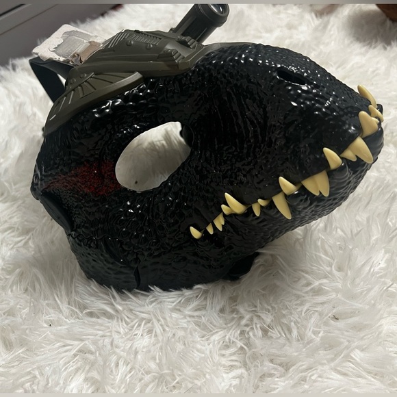 Dinosaur Mask with Light - Picture 2 of 5